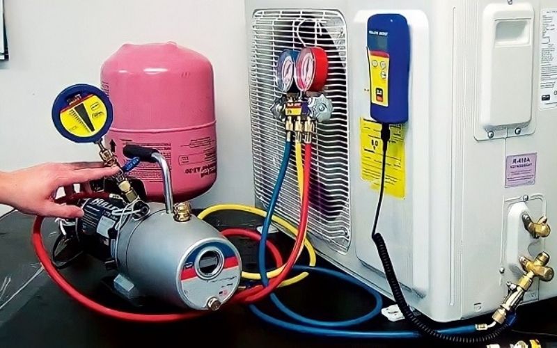 Bơm gas cho điều hòa LG